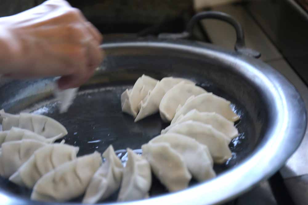 餃子鍋焼き