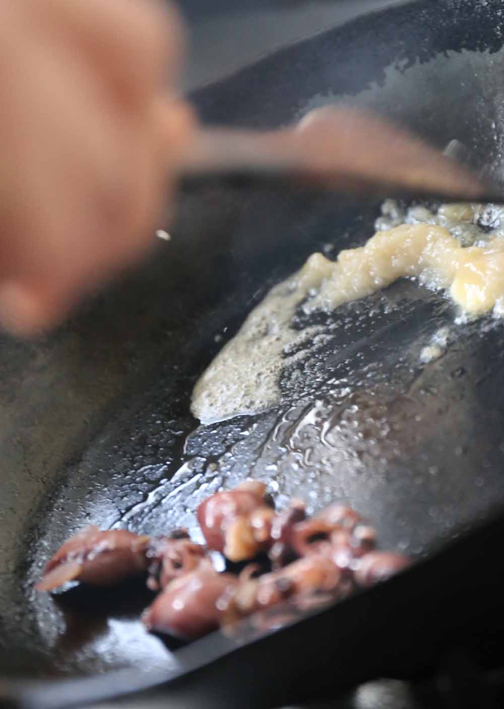 ホタルイカの塩麹炒め料理写真4