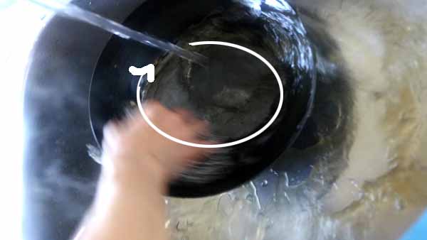 鉄フライパンの洗い方3