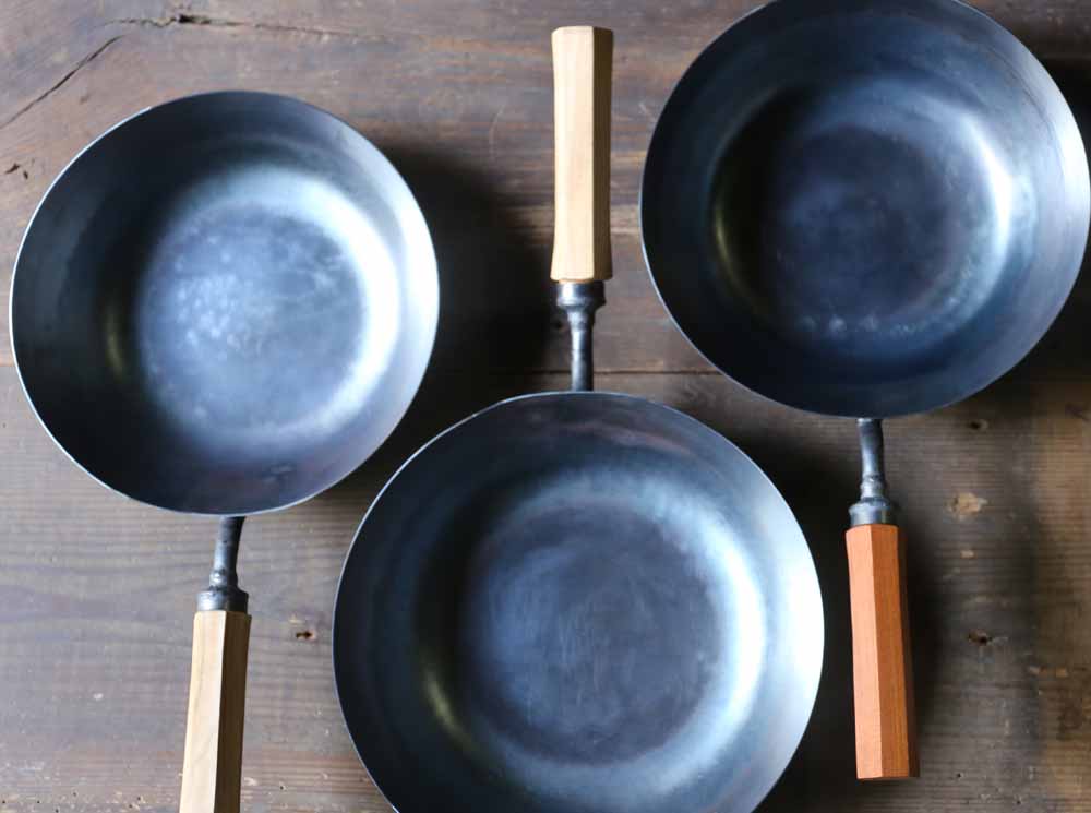 鉄フライパンの写真